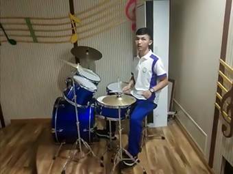 架子鼓